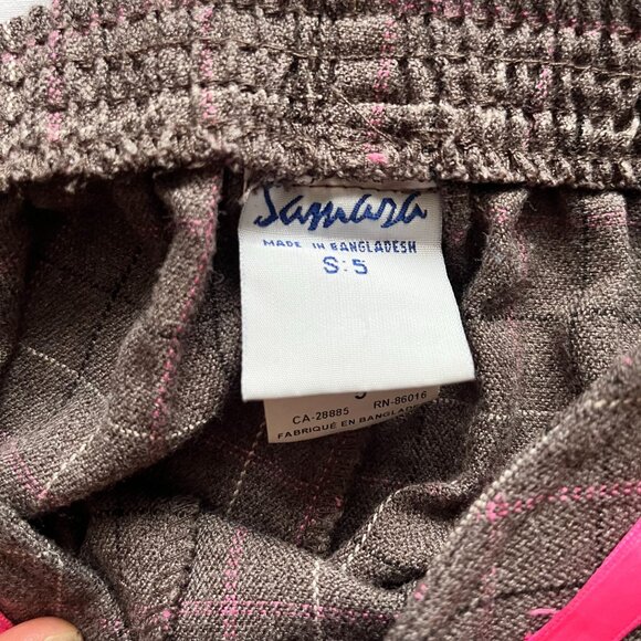 Vintage Inspired Samara Girls Plaid Vest & Pants Set With Pink Bow Accents Size - Picture 6 of 6